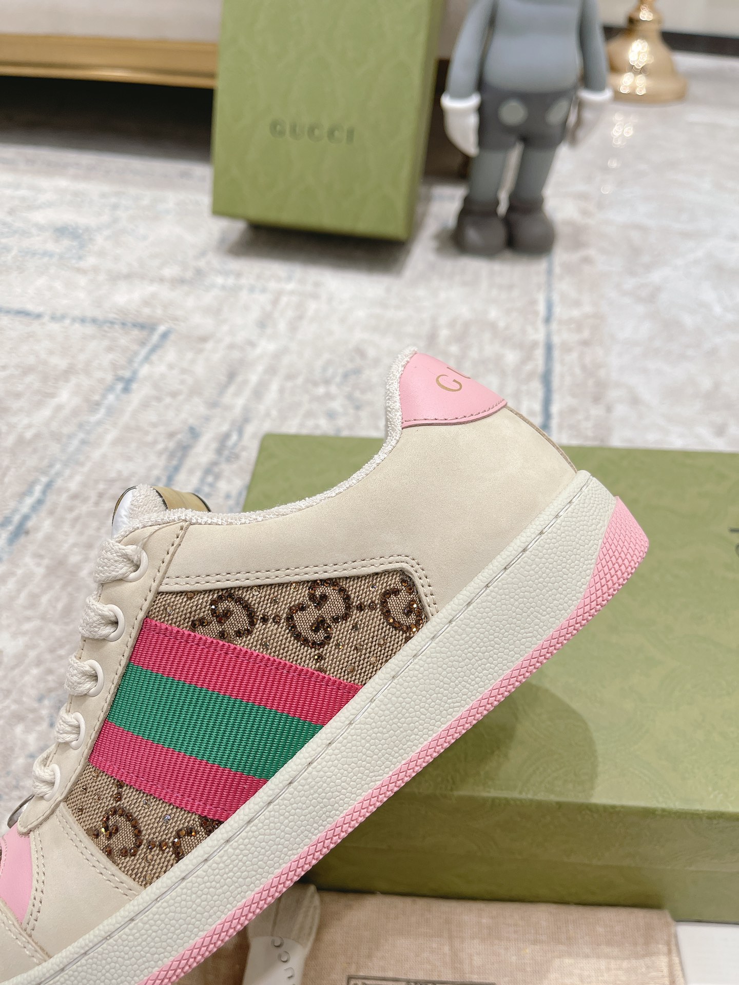 Women's high heels
